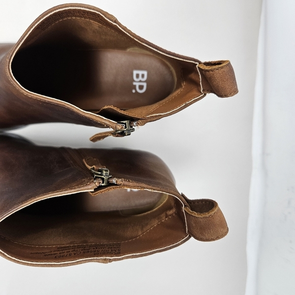 BP. Lance Womens Cognac Leather Booties Sz 8M Wood Block Stacked Heels Winter - Picture 6 of 13